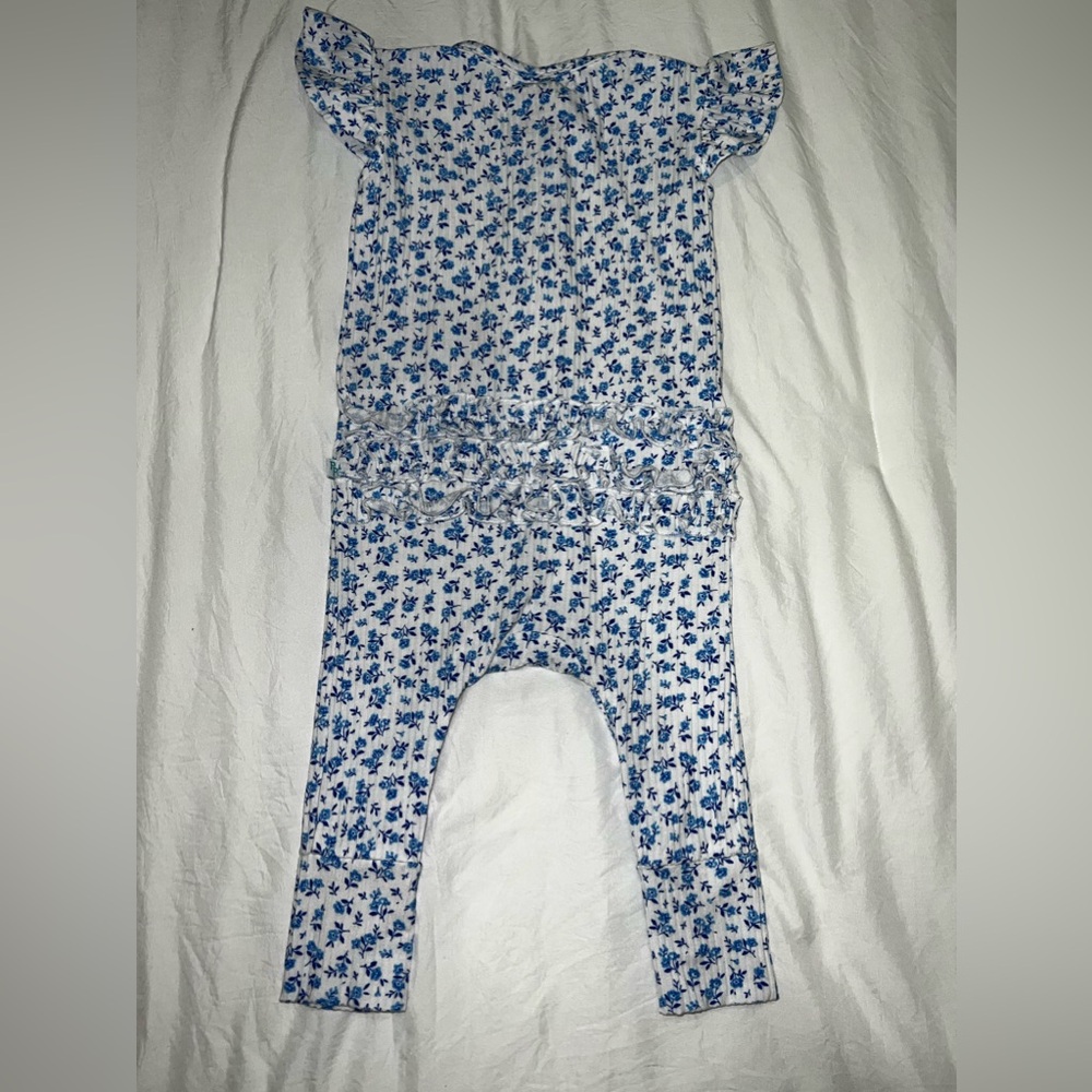 POSH PEANUT RUFFLED CAP SLEEVE ROMPER 6/9M - Picture 3 of 5